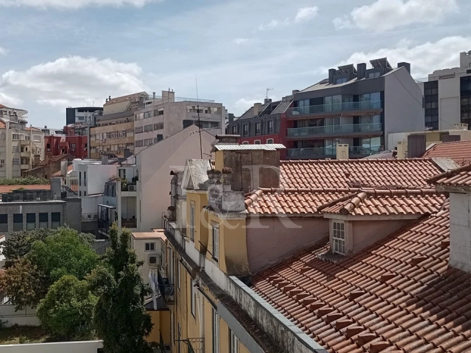Apartamento T2 para Venda em Arroios Foto 13