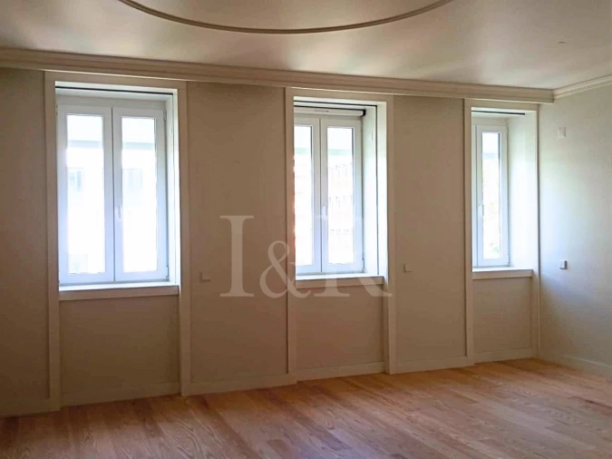 Apartamento T2 para Venda em Arroios Foto 2