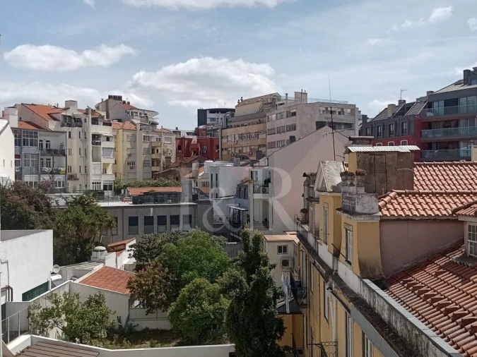 Apartamento T2 para Venda em Arroios Foto 12