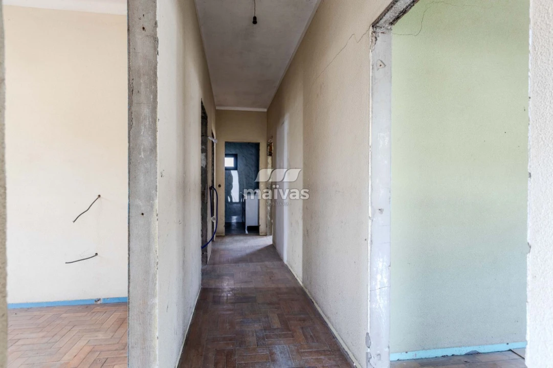 Moradia T4 para Venda em Pico de Regalados, Gondiães e Mós Foto 16