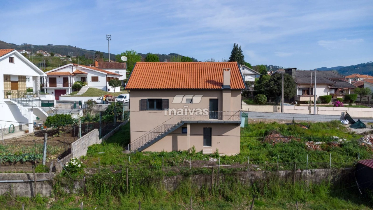 Moradia T4 para Venda em Pico de Regalados, Gondiães e Mós Foto 19