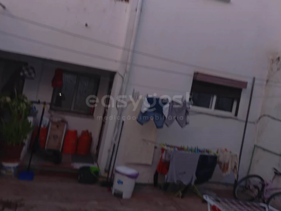 Moradia T1 para Venda em Beja (Santiago Maior e São João Baptista) Foto 8