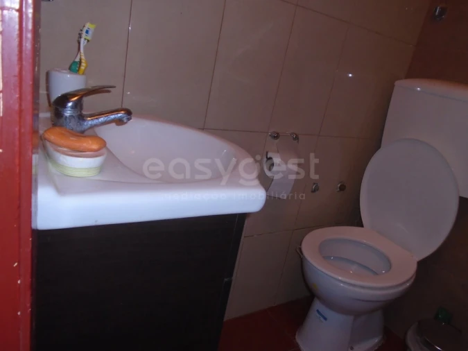 Moradia T1 para Venda em Beja (Santiago Maior e São João Baptista) Foto 10