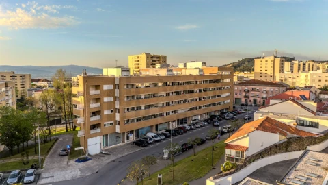 Apartamento T3 para Venda em São Vicente (Braga)