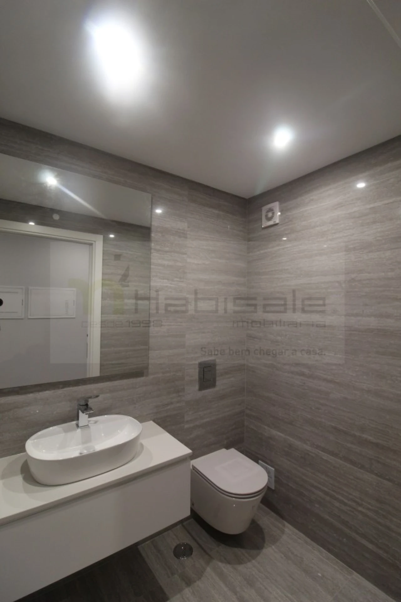 Apartamento T3 para Venda em Carcavelos e Parede Foto 21