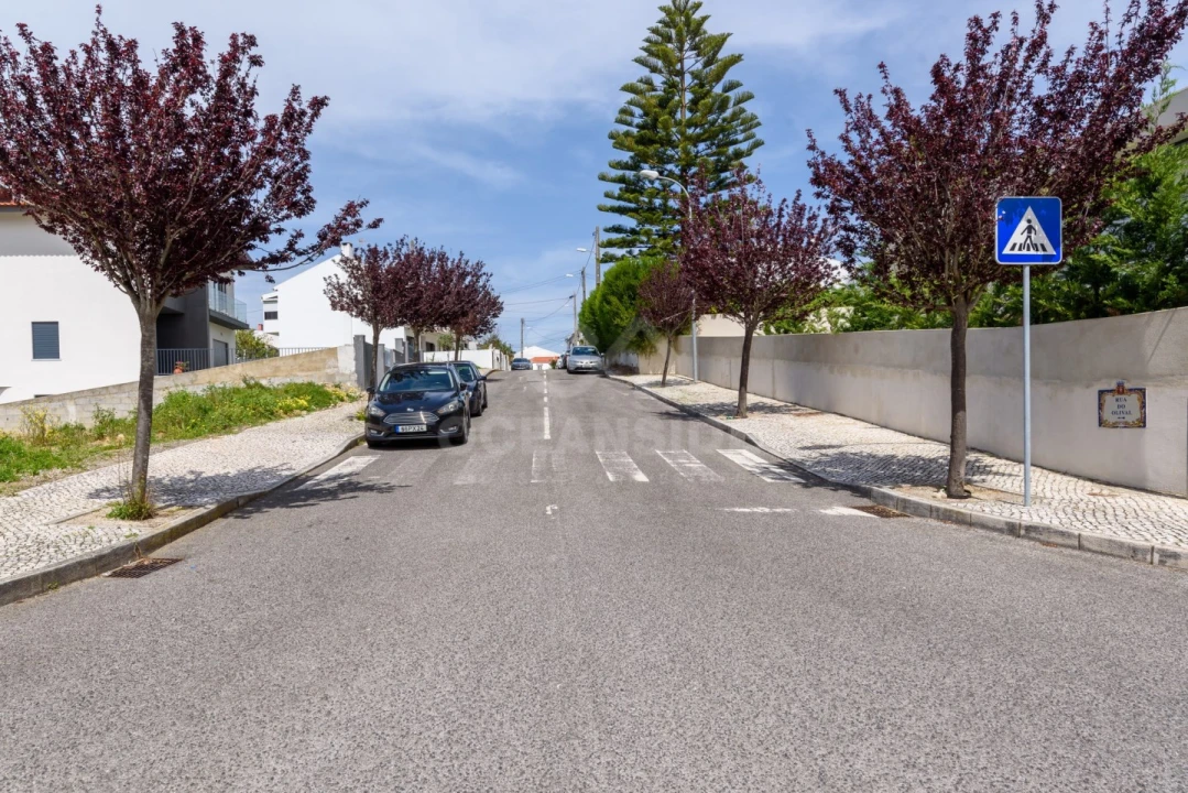 Moradia T4 para Venda em Rio de Mouro Foto 31