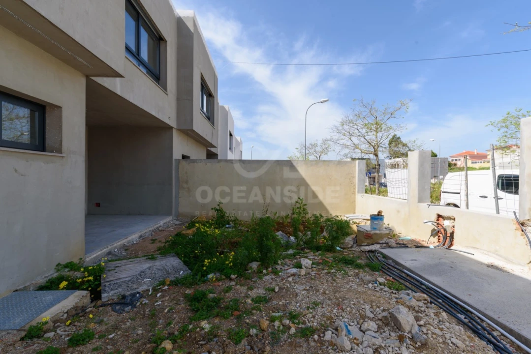 Moradia T4 para Venda em Rio de Mouro Foto 7