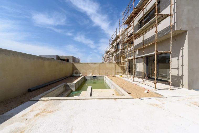 Moradia T4 para Venda em Rio de Mouro Foto 9