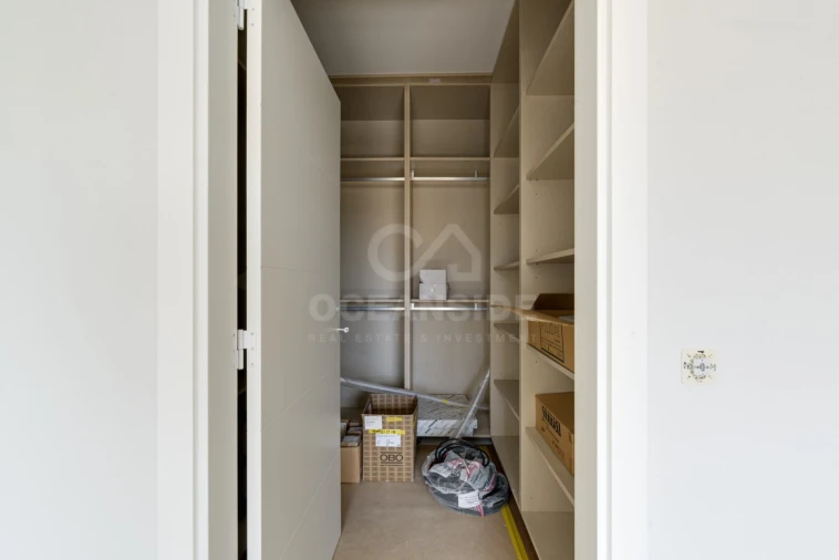 Moradia T4 para Venda em Rio de Mouro Foto 17