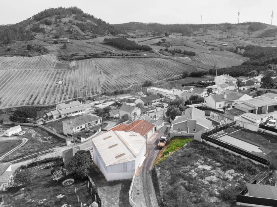 Moradia T3 para Venda em Maxial e Monte Redondo Foto 31