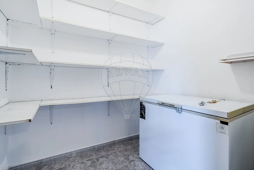 Moradia T3 para Venda em Maxial e Monte Redondo Foto 8