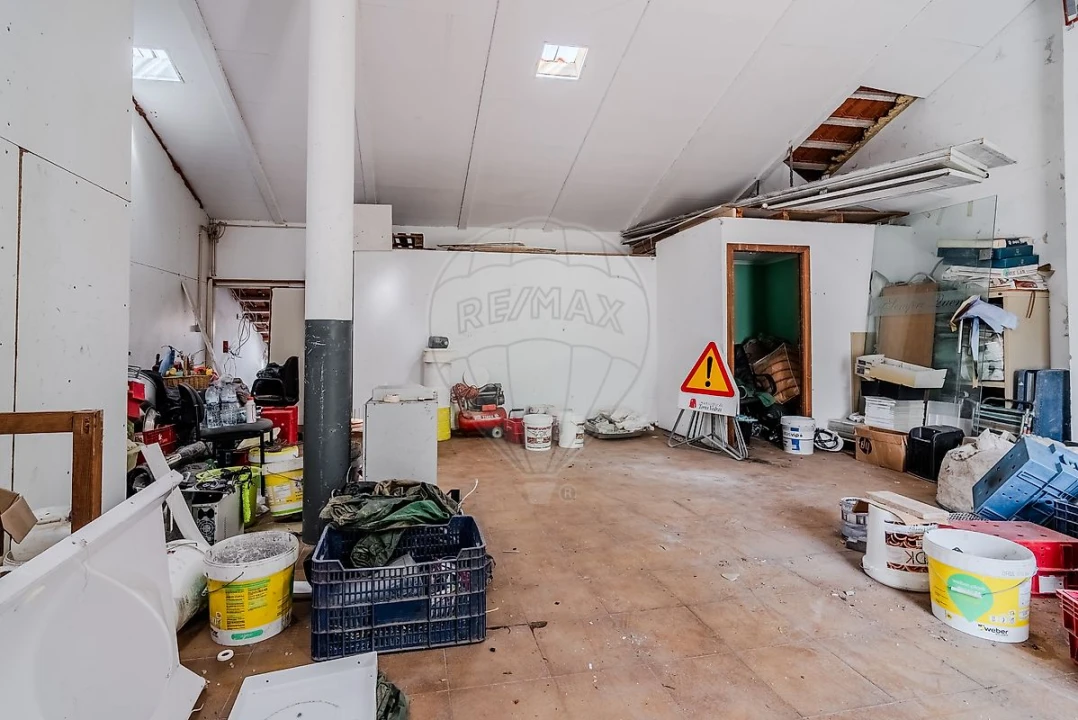 Moradia T3 para Venda em Maxial e Monte Redondo Foto 24