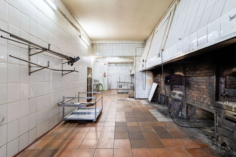 Negócio para Venda em Avanca Foto 17