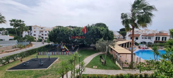 Apartamento T2 para Venda em Quarteira