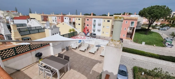 Apartamento T2 para Venda em Quarteira