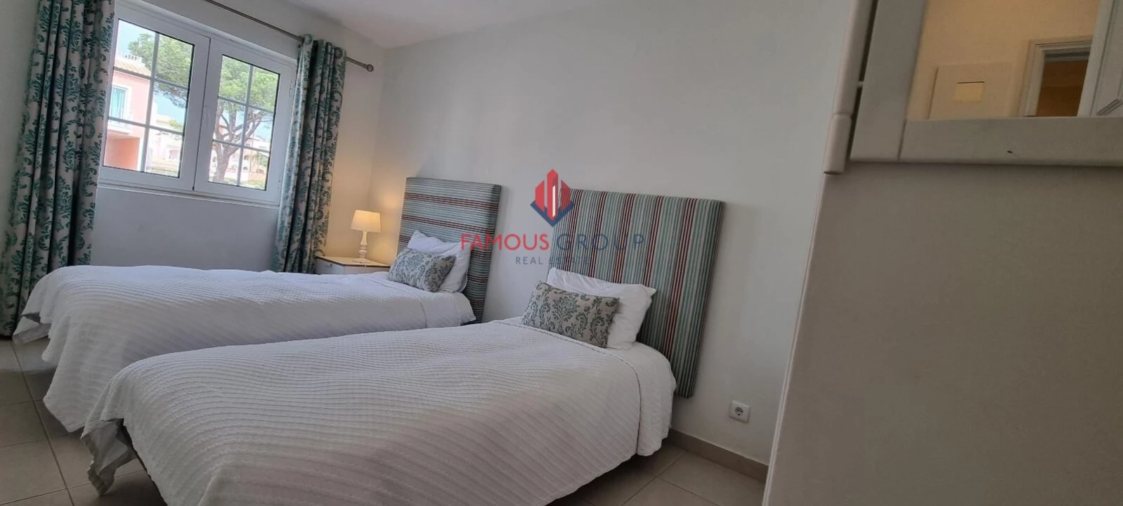Apartamento T2 para Venda em Quarteira Foto 37