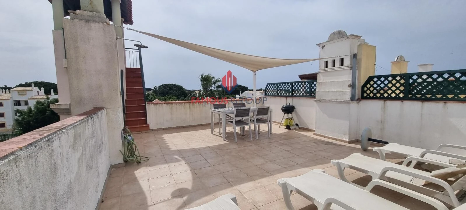 Apartamento T2 para Venda em Quarteira Foto 41