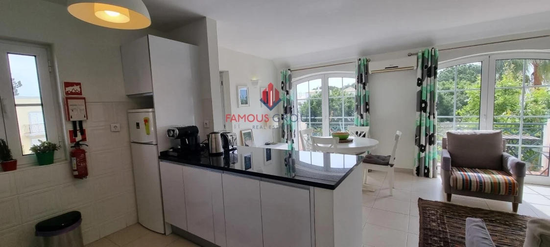 Apartamento T2 para Venda em Quarteira Foto 27
