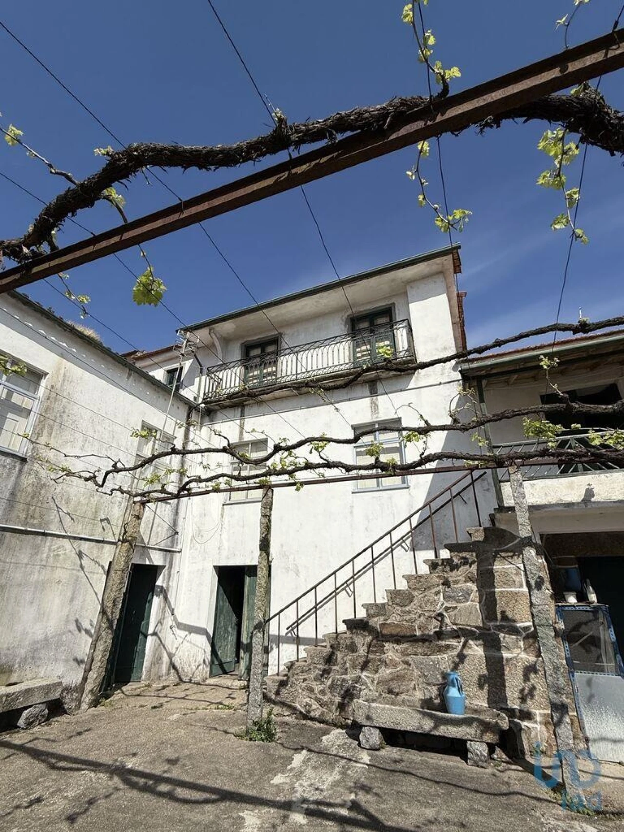 Moradia T11 para Venda em Vila Cova da Lixa e Borba de Godim Foto 6