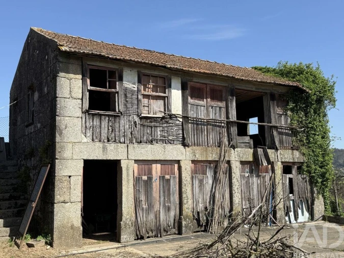 Moradia T11 para Venda em Vila Cova da Lixa e Borba de Godim Foto 26