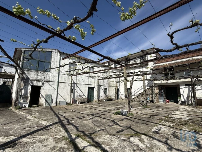 Moradia T11 para Venda em Vila Cova da Lixa e Borba de Godim Foto 5