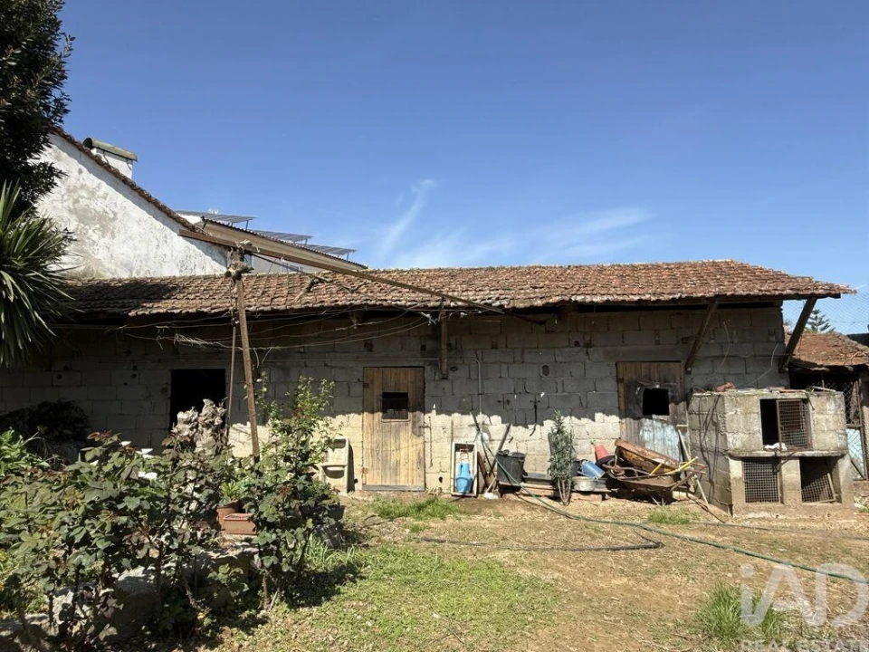 Moradia T11 para Venda em Vila Cova da Lixa e Borba de Godim Foto 25