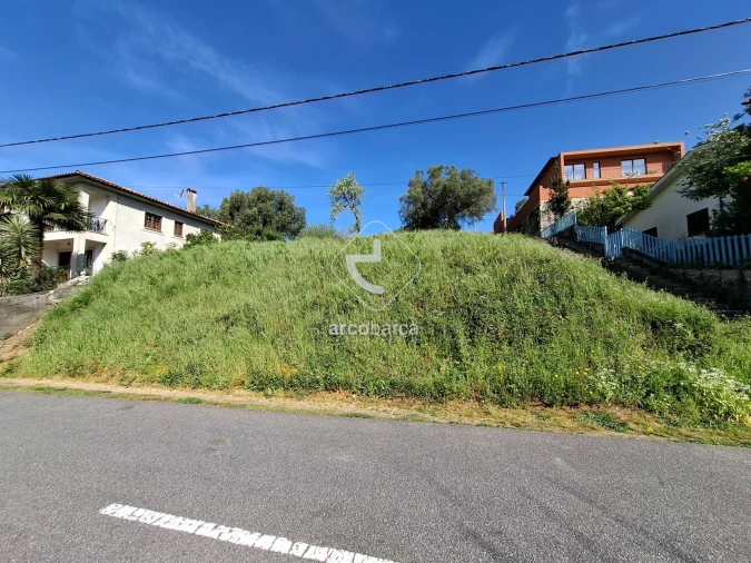 Terreno para Venda em Arcozelo Foto 6