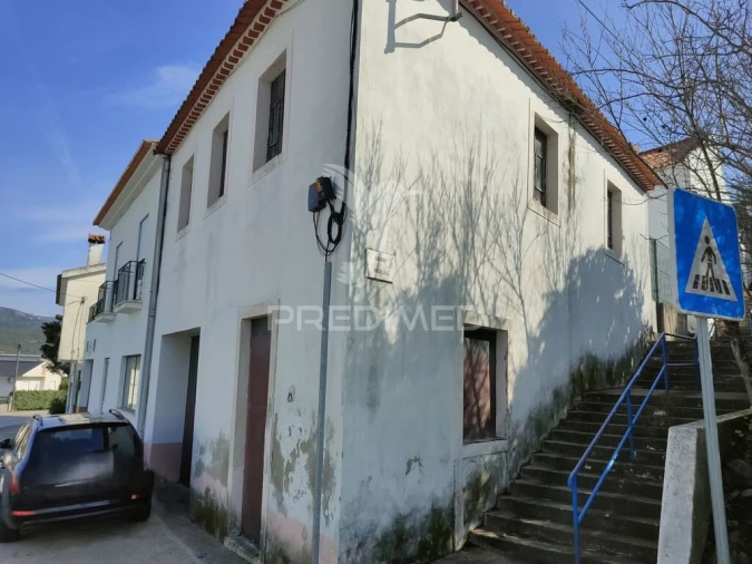 Moradia T2 para Venda em Alcanena e Vila Moreira Foto 3