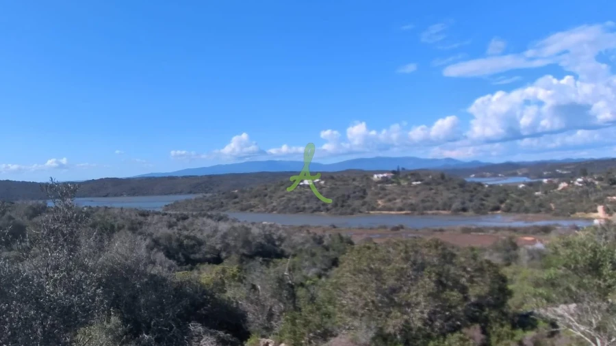 Quinta T2 para Venda em Estômbar e Parchal Foto 23