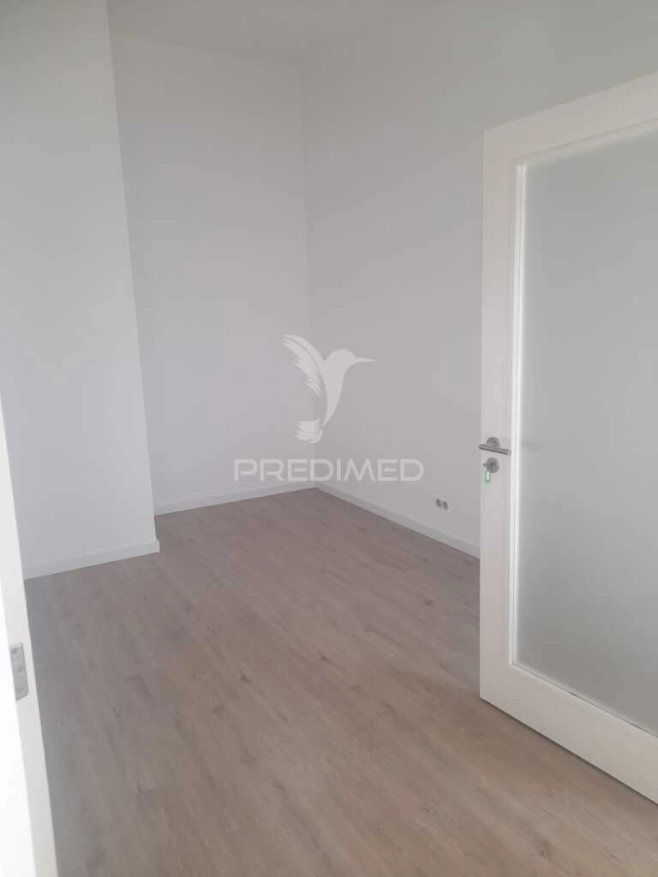 Moradia T3 para Venda em Angra (São Pedro) Foto 4