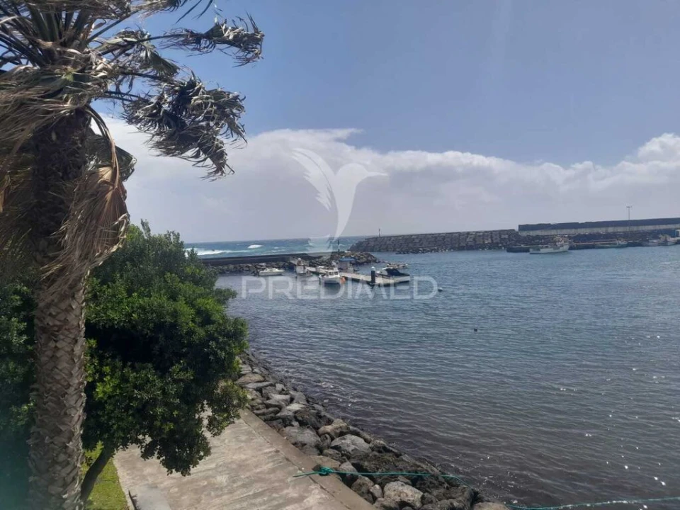 Moradia T3 para Venda em Angra (São Pedro) Foto 9