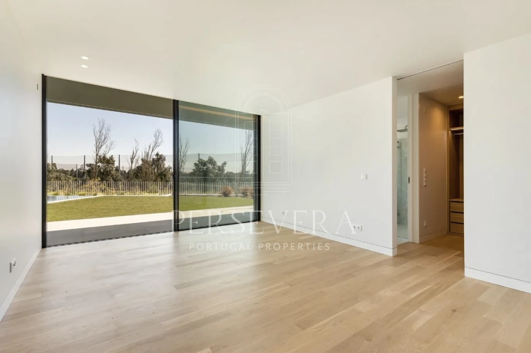 Moradia T5 para Venda em Santa Maria e São Miguel, São Martinho, São Pedro Penaferrim Foto 10