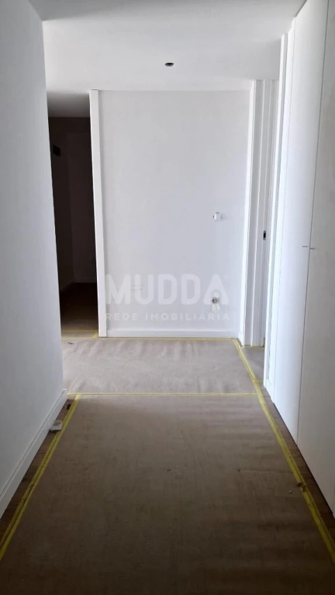 Apartamento T2 para Venda em São João da Madeira