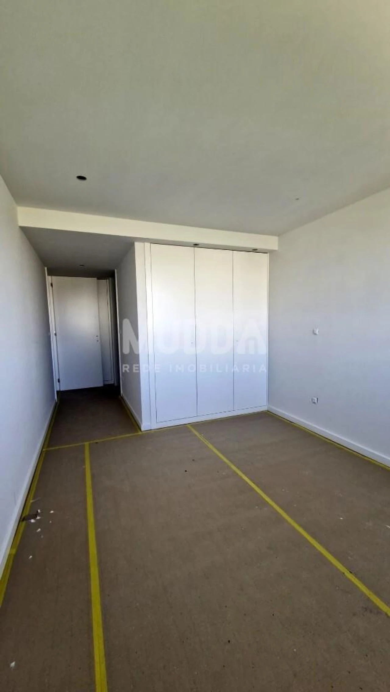 Apartamento T2 para Venda em São João da Madeira Foto 12