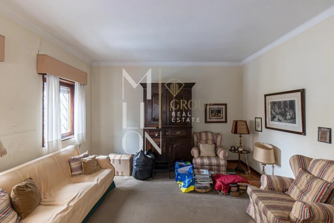 Moradia T8 para Venda em Ramalde Foto 18