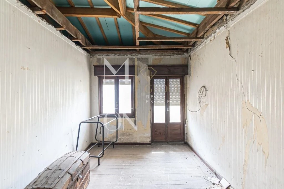 Moradia T8 para Venda em Ramalde Foto 33