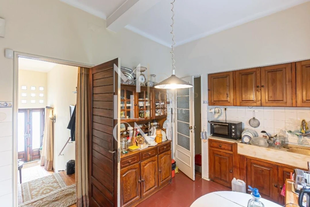 Moradia T8 para Venda em Ramalde Foto 12