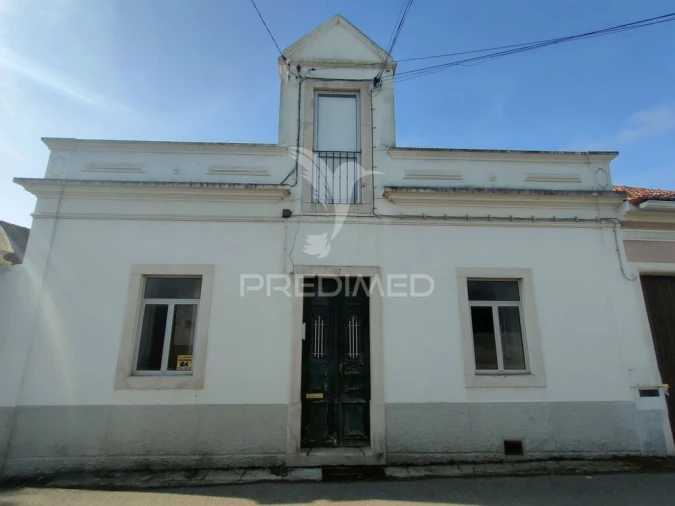 Moradia T4 para Venda em Alcanena e Vila Moreira Foto 2