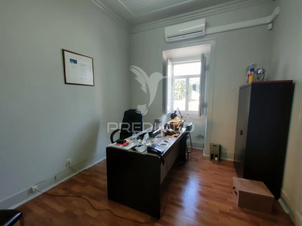 Moradia T4 para Venda em Alcanena e Vila Moreira Foto 8