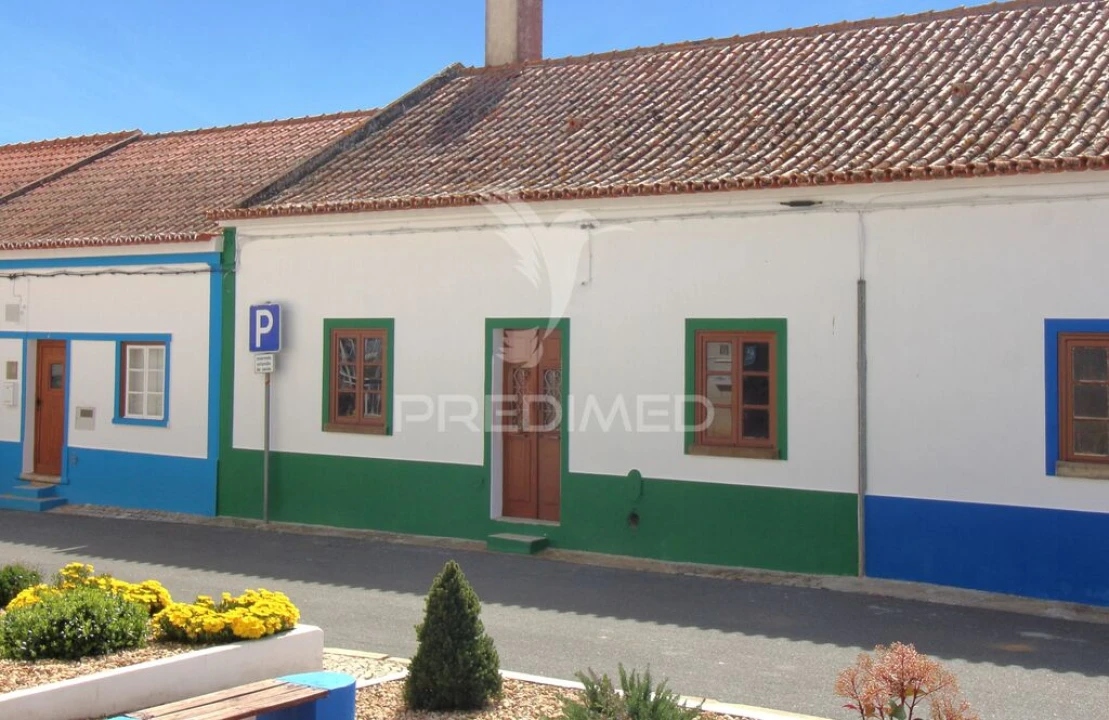 Moradia T3 para Venda em Santa Clara-A-Velha Foto 2
