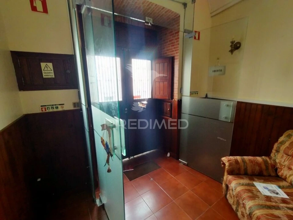 Armazém para Arrendamento em Beja (Santiago Maior e São João Baptista) Foto 7