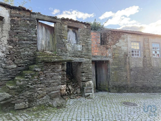 Moradia T4 para Venda em Galafura e Covelinhas Foto 7