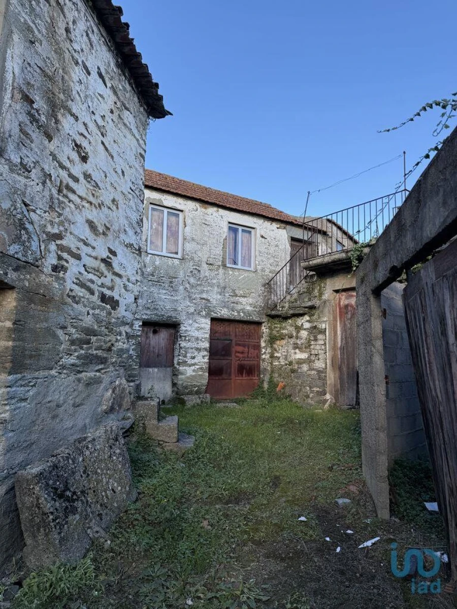 Moradia T4 para Venda em Galafura e Covelinhas Foto 2