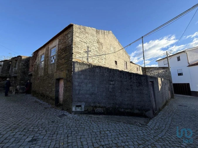 Moradia T4 para Venda em Galafura e Covelinhas Foto 9