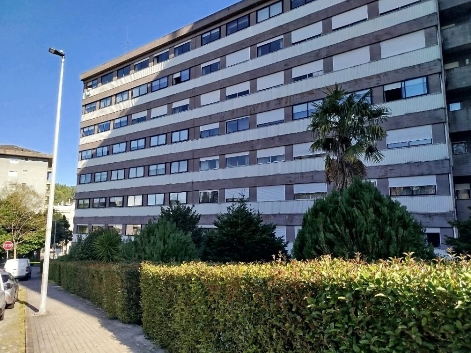 Apartamento T3 para Venda em Azurem Foto 3