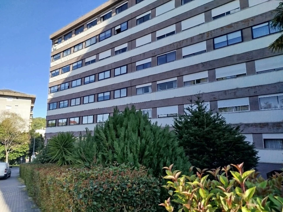 Apartamento T3 para Venda em Azurem Foto 2