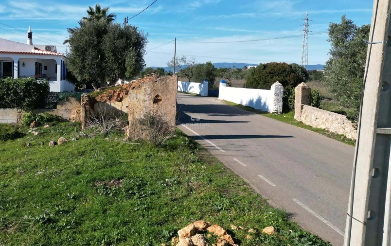 Terreno para Venda em Ferragudo Foto 4