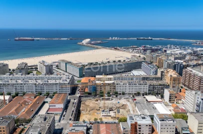 Apartamento T4 para Venda em Matosinhos e Leça da Palmeira