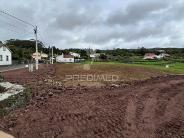 Terreno para Venda em Terra Chã