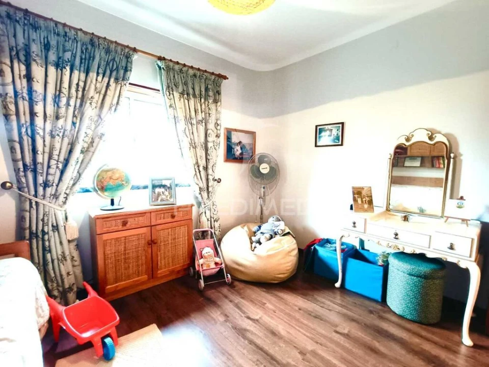 Moradia T5 para Venda em Nossa Senhora das Misericordias Foto 11